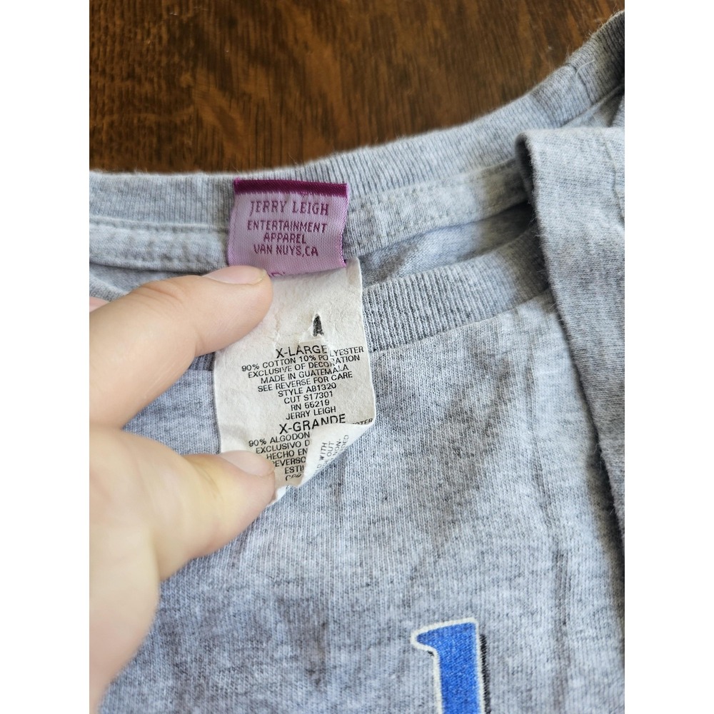 Vintage Disney Tigger Shirt Mens XL Gray Friends Stay Together Pooh 90s Cartoon - Picture 7 of 7